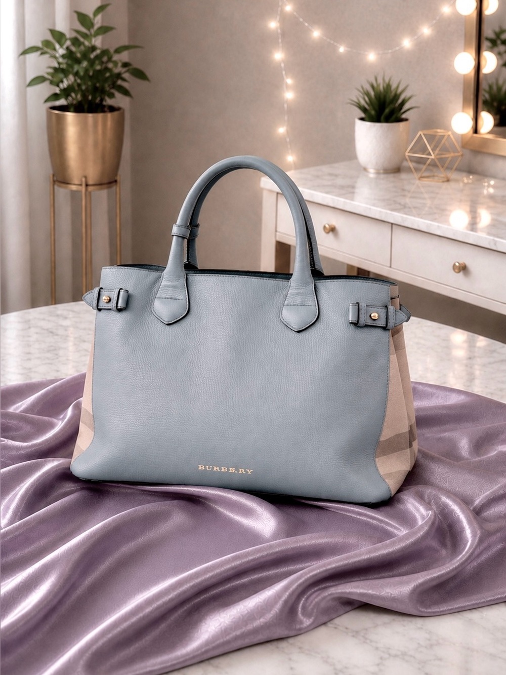 Burberry Medium Banner Tote House Check